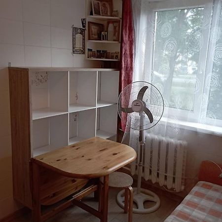 A Comfortable 18M Room With Balcony Tallinn Eksteriør billede