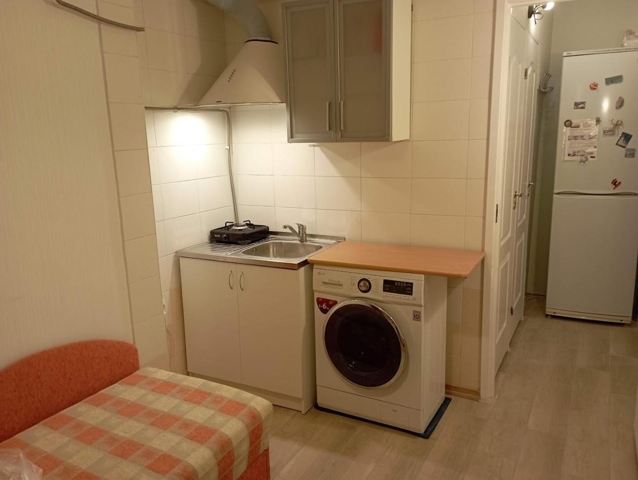 A Comfortable 18M Room With Balcony Tallinn Eksteriør billede